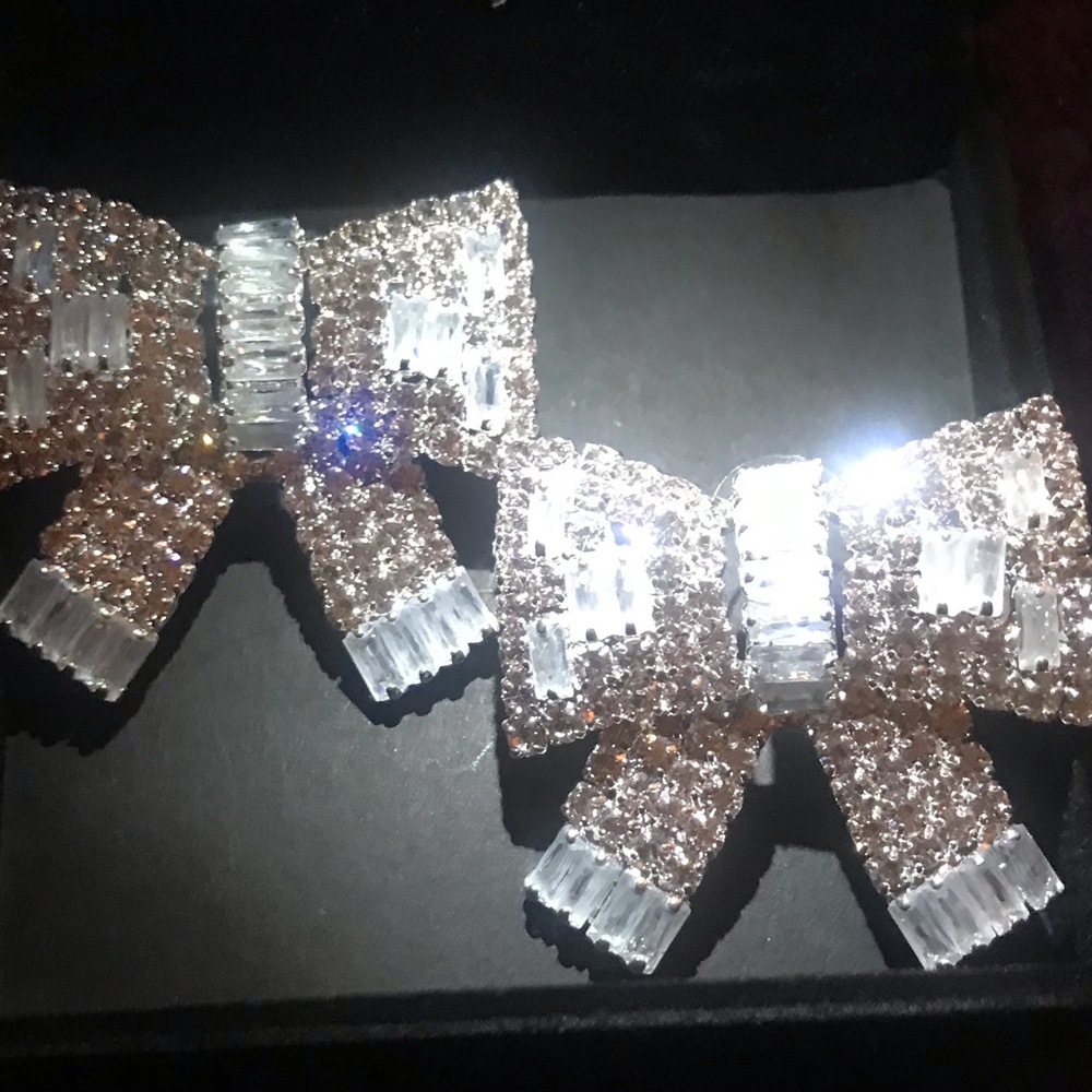 Sparkling Bow Crystal Earrings